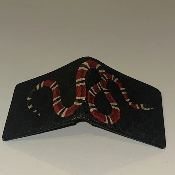 Gucci Kingsnake Black Wallet - Picture 2 of 4